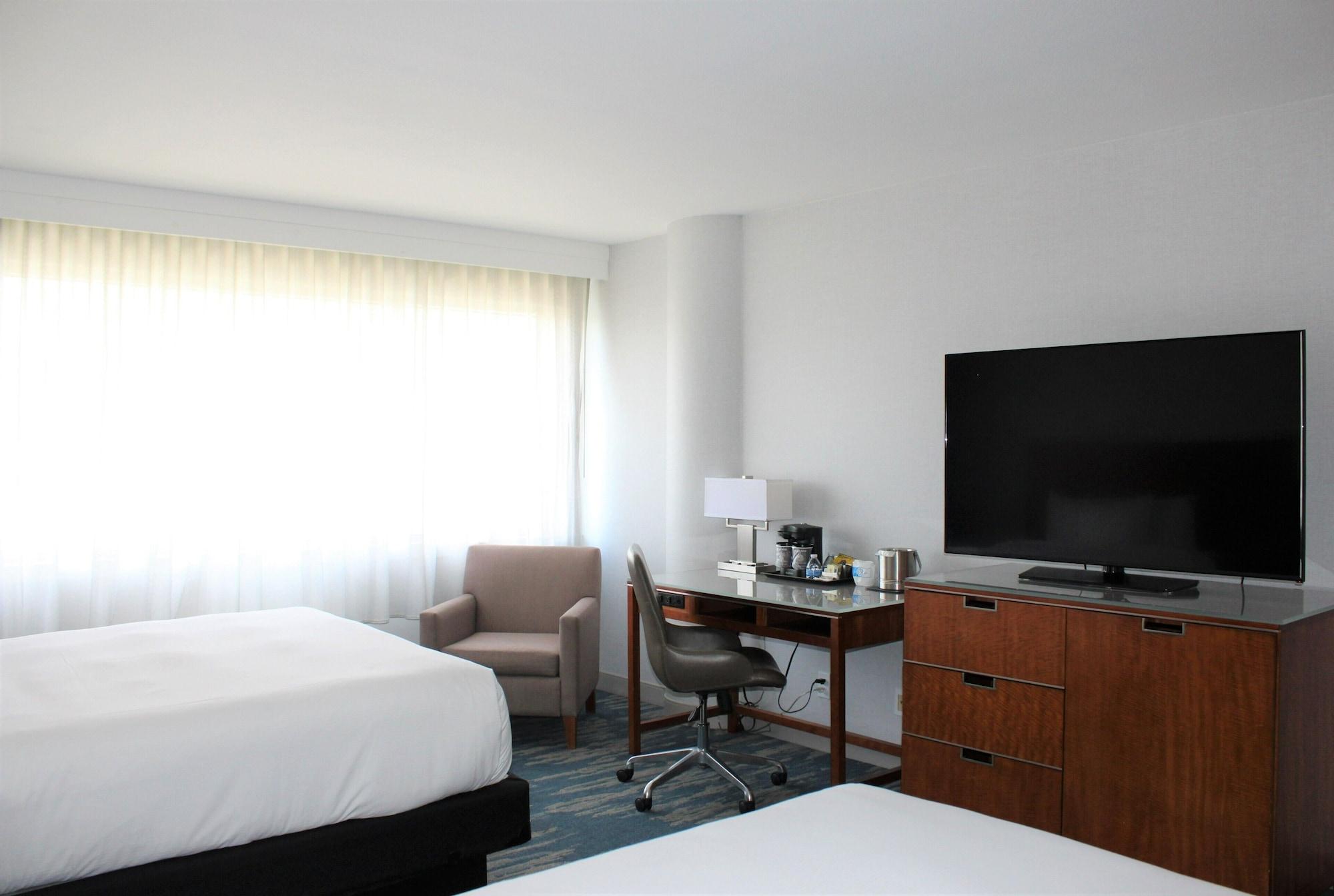 Hotel Doubletree By Hilton Lax - 4*